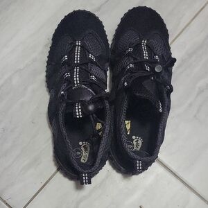 Chic Black Ladies Swim Ball Tight Aqua Shoes Size 8 By Wilcor